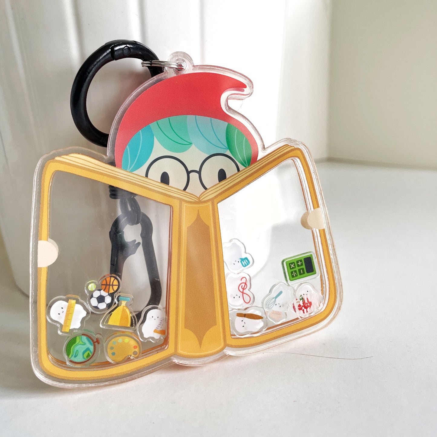 Mylo Book Shaker Keychain