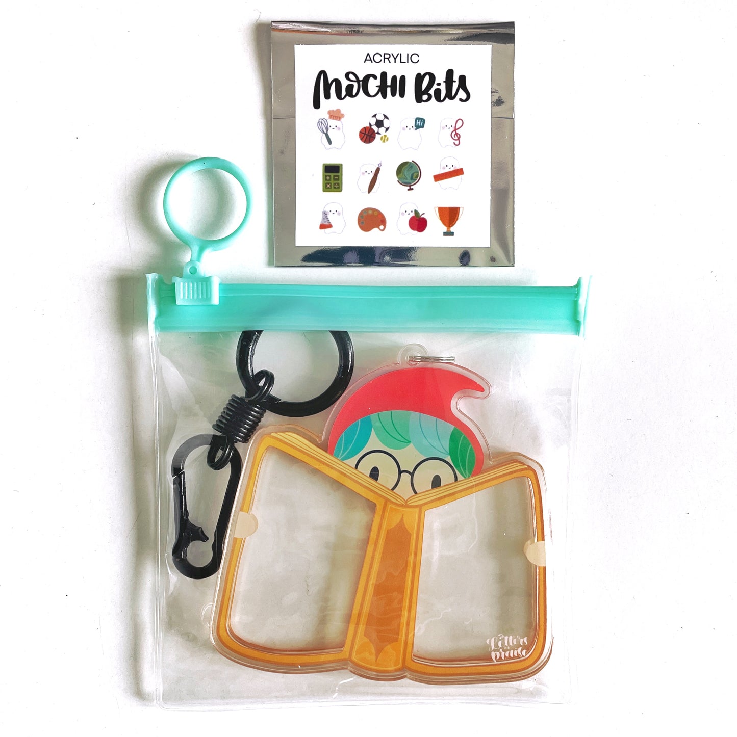 Mylo Book Shaker Keychain